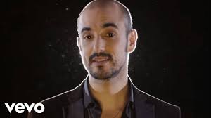 Lo concreto es que el trapero de barrio san salvador tiene por aliados a dos pesados de la música popular, que también explotaron jóvenes y tuvieron. Abel Pintos Tanto Amor Official Video Youtube