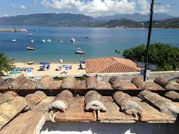 Nella splendida cornice della baia di palinuro il baia hotel è una oasi immersa nel verde che gode di una posizione panoramica e soleggiata. Vacanze Mare Sulla Spiaggia Del Porto Di Palinuro Houses For Rent In Palinuro Campania Italy