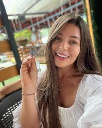 Daniela Herrera updated their profile picture.