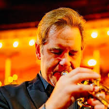 Joe Gransden's Instagram, Twitter & Facebook