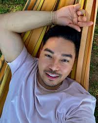 Jonas Ronquillo Sanchez (@jonas.r.sanchez) • Facebook