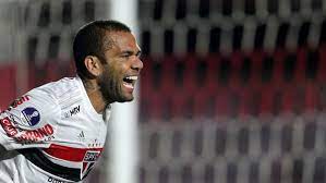 El gran mérito de monchi es ver cosas que otros no ven. Jardine Explains Why He Selected Veteran Alves For Tokyo Olympics