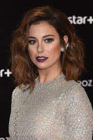 Hola a todas!¿todavía no sabéis qué peinado haceros para estas fiestas? Falso Bob El Peinado De Moda Entre Las Famosas Peinados De Mujer