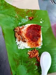 Bananas should be stored at room temperature away from direct heat and sunlight. Banana Leaf Packed Nasi Lemak Picture Of Toh Soon Cafe Penang Island Tripadvisor
