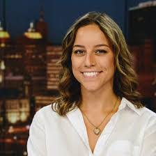 Sarah Regan's Instagram, Twitter & Facebook