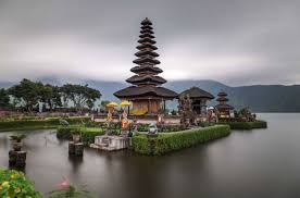 Maybe you would like to learn more about one of these? Ulun Danu Bratan The Floating Temple