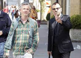 This is a full peace and love day on the occasion of the rocker's birthday, starr celebrated by posting up in a. The Beatles Ringo Starr Defies His 75 Years As He Looks Impossibly Youthful Daily Mail Online