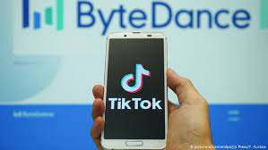 Pakistan Bans Tiktok Again For Immoral Content News Dw 12 03 2021 India banned tiktok earlier this year, after which the app itself stopped its services in the country.