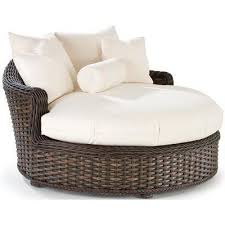 Große auswahl an möbeln & deko. Lane Venture South Hampton Round Chaise In 2021 Outdoor Wicker Furniture Wicker Furniture Modern Patio Furniture