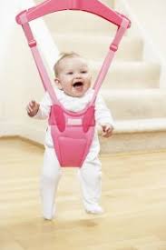 Krabbeln ab wann babys krabbeln lernen ? Turhopser Gefahrlich Oder Spassig Echte Mamas