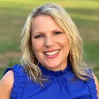 Dana Bryant's Instagram, Twitter & Facebook