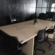 Kursi boss, kursi maneger, kursi teller dsb. Bekas Kantor Lokasi Dago Bandung Kursi Meja Rapat Perabotan Rumah Di Carousell