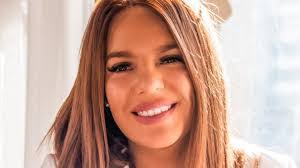 Aimee Baker's Instagram, Twitter & Facebook