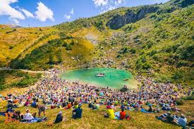 Contrassegnato clf seggiovie fisse, piemonte, teletrasporti. A Limone Piemonte Ferragosto All Insegna Della Musica Cuneodice It