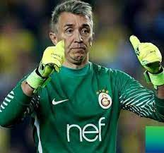 Und für die beiden tore von samuel und thiago motta konnte er nichts. So Wird Fernando Muslera Vermutlich Galatasaray Germany Facebook