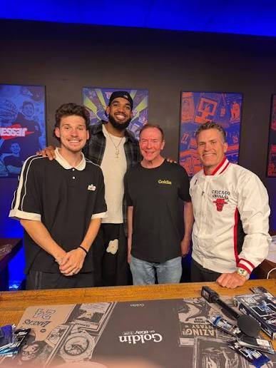 Ken - Not one but TWO Magic/Bird Rookies pulled during our Box Break Live Event! 😱🙏 More Box Breaks and Auctions coming up! 👀 Watch @karltowns, @ jesser, @kylebrandt, and @KenGoldin on Goldin's @