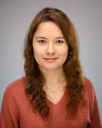 Lisa Lackner's Instagram, Twitter & Facebook