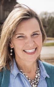 Kari Corbin's Instagram, Twitter & Facebook