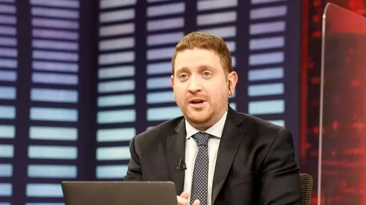 Vos agarraste": Jonatan Viale acusó a periodistas de recibir coimas de  políticos