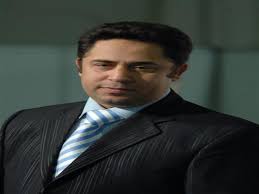 خاصه در علوم فقهی و الهی تأمل بسیار کرد و قرآن را با چهارده روایت مختلف از بر داشت. Ø­Ù…Ùˆ Ø¨ÙŠÙƒØ§ Ù„Ø¬Ø£ Ù„Ù‡ Ù„Ø¯Ø®ÙˆÙ„ Ù†Ù‚Ø§Ø¨Ø© Ø§Ù„Ù…Ù‡Ù† Ø§Ù„Ù…ÙˆØ³ÙŠÙ‚ÙŠØ© Ù…Ù† Ù‡Ùˆ Ø§Ù„Ù…Ø§ÙŠØ³ØªØ± Ù…ØµØ±Ø§ÙˆÙ‰