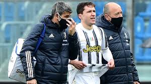 Jun 17, 2021 · test per l'italia contro la cremonese primavera a coverciano, in campo dal 1' marco verratti, riposo per chi ha giocato ieri dal 1' contro la svizzera, sirigu e raspadori sono con i grigiorossi. Atalanta Juventus Infortunio Per Chiesa E Costretto A Uscire Goal Com