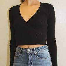 Knit an elegant lace scarf with our free knitting pattern! Brandy Melville Tops Brandy Melville Katie Knit Top Poshmark