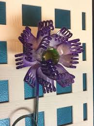 Art Of Creating Plastic Flowers And Using Them Around The House Bored Art Fork Art Plastic Spoon Crafts Spoon Crafts