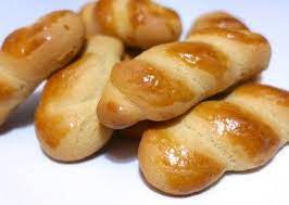 Cooked at 400 for 15 minutes, covered with foil and upped the temp to 425 for 30 minutes, uncovered for an additional 15 minutes. Koulourakia Recipe Greek Easter Cookies My Greek Dish Koulourakia Recipe Greek Cookies Greek Easter Recipes