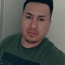 Charles Reyes's Instagram, Twitter & Facebook