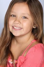 Grace Schaffer's Instagram, Twitter & Facebook