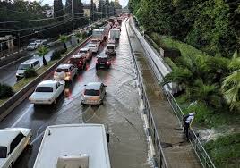 Обстановка на курорте на 5 июля 2021. Sochi Zatopilo Nekotorye Rajony Kurorta Ushli Pod Vodu Posle Silnyh Livnej Krasnodarmedia