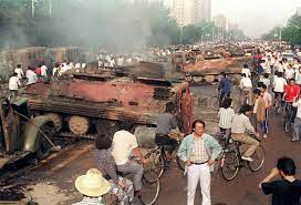 These photos were donated to humanitarian china by the photographer, jian liu, then. 27 Heartbreaking Pictures From The Tiananmen Square Massacre