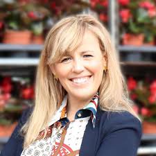 Elena Gil, autor en Hozono Global