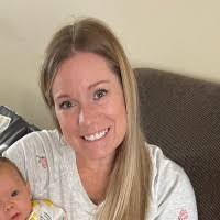 Andrea Hummel's Instagram, Twitter & Facebook