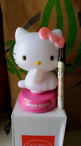 Dengan mengunjungi lazada.co.id maka solusi yang tepat telah anda temukan dengan mudah. Jual Lampu Tidur Karakter Hello Kitty Toko Hello Kitty Online Jual Aksesoris Hello Kitty