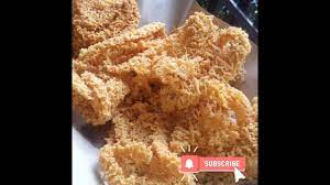 Tutupi panci dan masak hingga bumbu ini meresap kedalamnya secara merata sampai ayam matang. Adonan Mirip Lem Jadi Kremes Resep Kremes Anti Gagal Ala Ayam Goreng Suharti Youtube