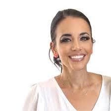 Deborah Irizarry's Instagram, Twitter & Facebook