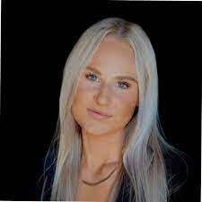 Nanette Doty's Instagram, Twitter & Facebook