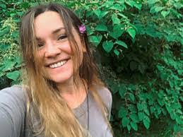 Desiree Spear's Instagram, Twitter & Facebook