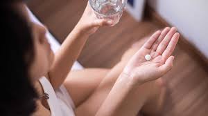 When taking ibuprofen, be sure not to exceed the maximum daily dosage or to take it for more than 10 days. Can I Take Advil Or Tylenol While Pregnant Mom Com