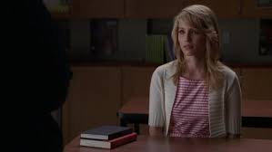 Il suffit de cliquer sur le bouton play. Recap Of Glee Season 2 Episode 18 Recap Guide