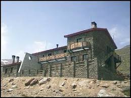 Guia Montanera De Sierra Nevada Refugio Poqueira Sierra Nevada Nevada Sierra