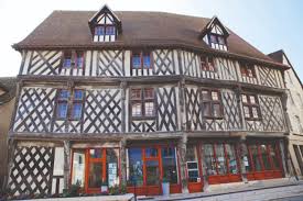 Highlights of the loire valley. City Focus Chartres Gateway To The Loire Valley Travel To France
