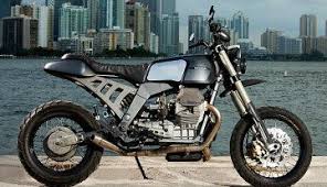 Terremoto Moto Guzzi Quota 1100 Moto Studio In 2020 Moto Guzzi Moto Guzzi Motorcycles Moto