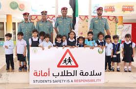 يمكنكم متابعة أعمال وصور وفيديوهات أبنائكم من خلال موقع المدونة بالمدرسة، كما يمكنكم التواصل مع المدرسات والإدارة. Alfajr News