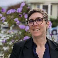 100+ "Amy Sawyer" profiles