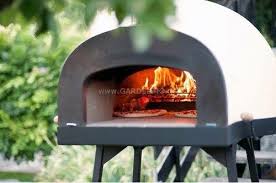 Fertiger Pizzaofen Fur Den Garten In Kuppelform Der Gardelino Blog Stellt Ihnen Den Cupola Pronto Pizzaofen Vor Pizzaofen Pizzaofen Garten Pizzaofen Bauen