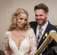 Hochzeit Auf Den Ersten Blick Weiter Fureinander Kampfen Auch Wenn Es Schwierig War Welt