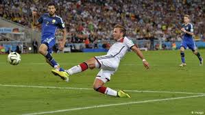 The Trials And Tribulations Of Mario Gotze Sports German Football And Major International Sports News Dw 28 02 2017