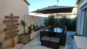 table de jardin 8 a 12 places resine vasto 12 salon de jardin encastrable table de jardin jardins